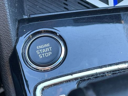 Used 2023 Kia Sportage SX image 39