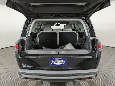 Used 2023 Rivian R1S Adventure image 10