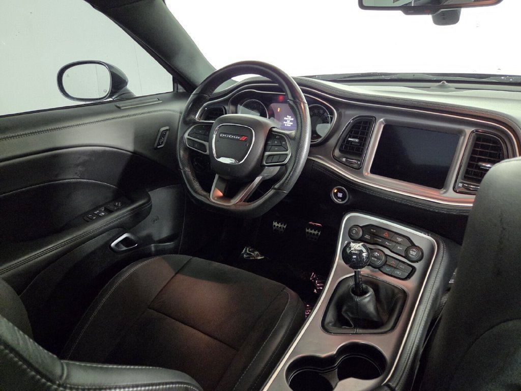 Used 2022 Dodge Challenger R/T Scat Pack RWD image 26