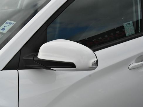 Used 2021 Hyundai Kona Limited FWD image 13