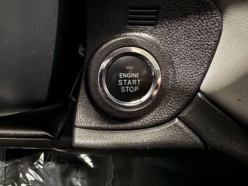 Used 2023 Subaru Outback Premium AWD/4WD image 43