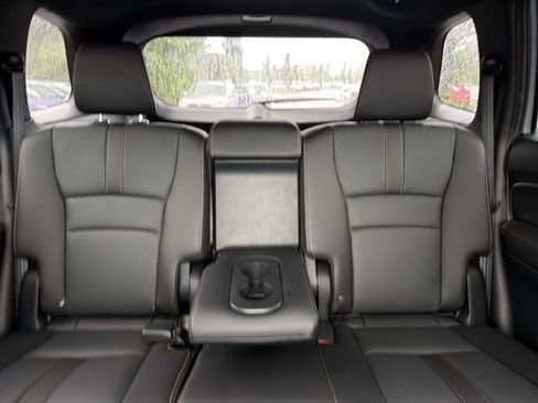 Used 2025 Honda Passport TrailSport image 30