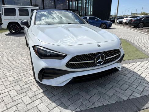 New 2026 Mercedes-Benz CLE 450 4MATIC Coupe image 8