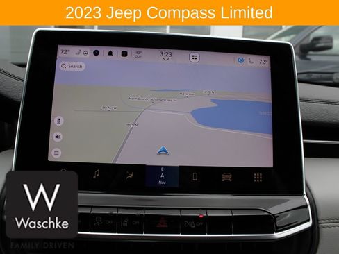 Used 2023 Jeep Compass Limited w/ Elite Group AWD/4WD image 44