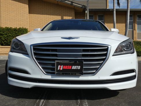 Used 2015 Hyundai Genesis 3.8 w/ Option Group 04 image 17