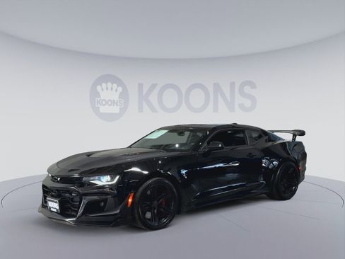 Used 2020 Chevrolet Camaro ZL1 image 5