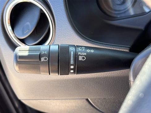 Used 2010 Jeep Patriot Sport image 16