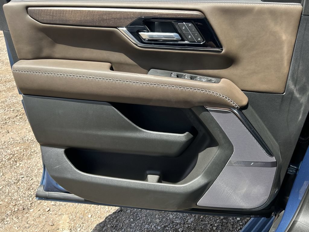 New 2026 GMC Yukon XL Denali Ultimate AWD/4WD image 23