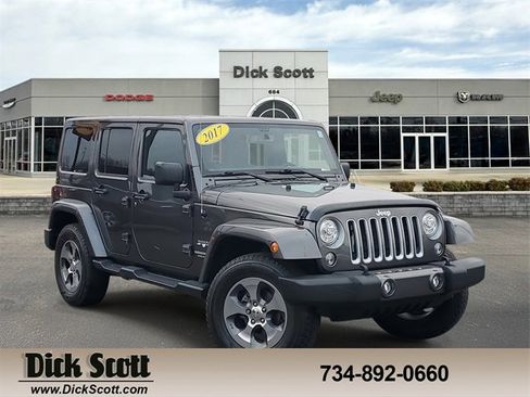 Used 2017 Jeep Wrangler Unlimited Sahara w/ Connectivity Group image 1
