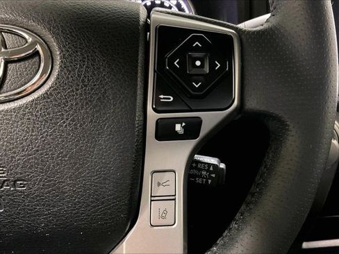 Used 2022 Toyota 4Runner TRD Sport image 19