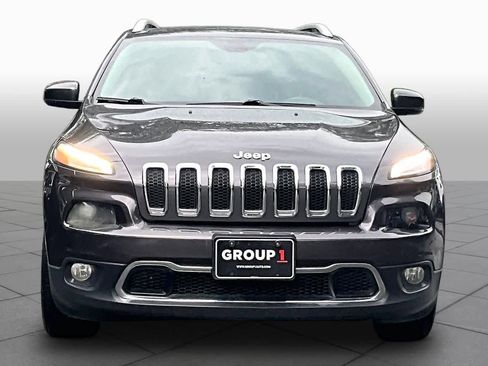 Used 2016 Jeep Cherokee Limited FWD image 4