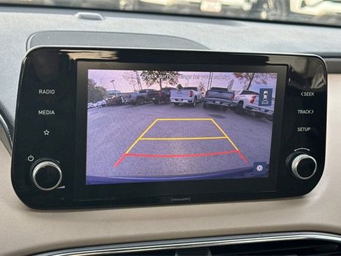 Used 2022 Hyundai Santa Fe SEL image 19