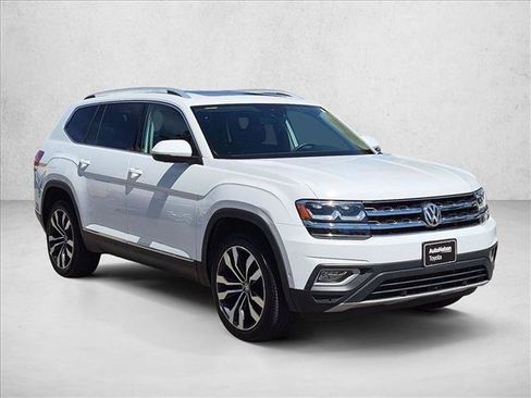 Used 2019 Volkswagen Atlas SEL Premium AWD/4WD image 3