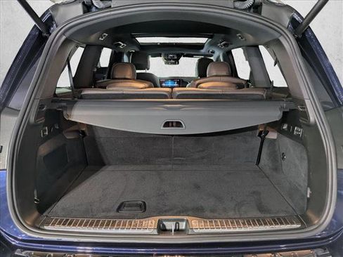 Used 2022 Mercedes-Benz GLS 450 4MATIC image 7