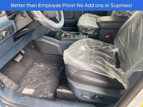 New 2026 Ford Maverick Lariat w/ Black Appearance Package AWD/4WD image 8
