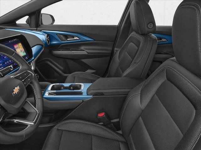 New 2026 Chevrolet Equinox EV LT w/ Comfort Package AWD/4WD image 6