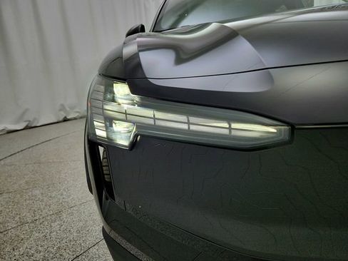 New 2026 Volvo EX30 Cross Country Ultra image 26