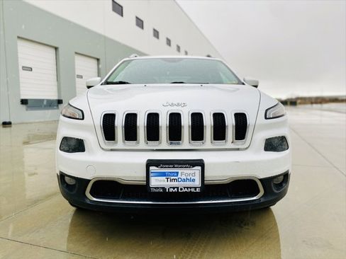 Used 2015 Jeep Cherokee Limited w/ Trailer Tow Group image 2