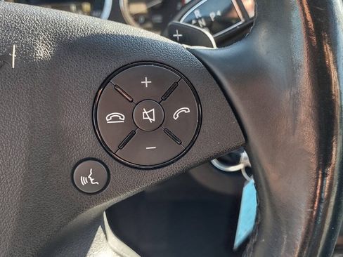 Used 2012 Mercedes-Benz E 350 4MATIC Sedan image 14