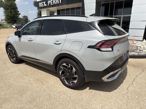 Used 2025 Kia Sportage SX FWD image 4