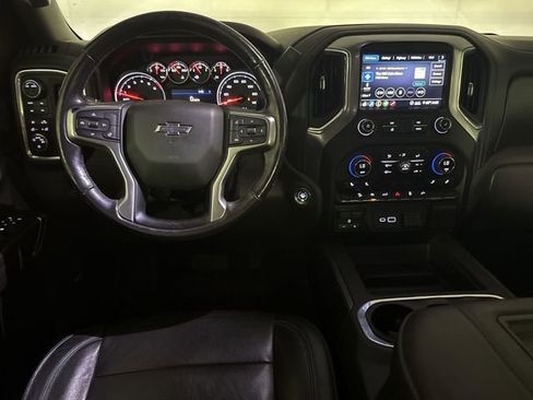 Used 2020 Chevrolet Silverado 1500 LT Trail Boss AWD/4WD image 18