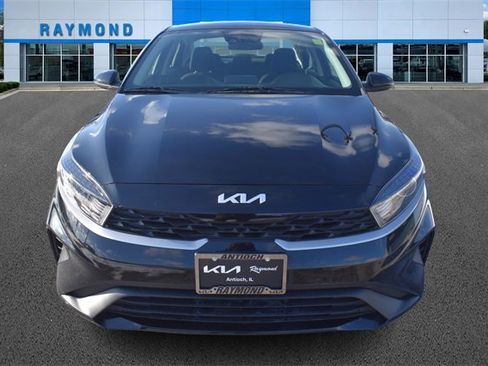 Certified 2022 Kia Forte LXS image 8