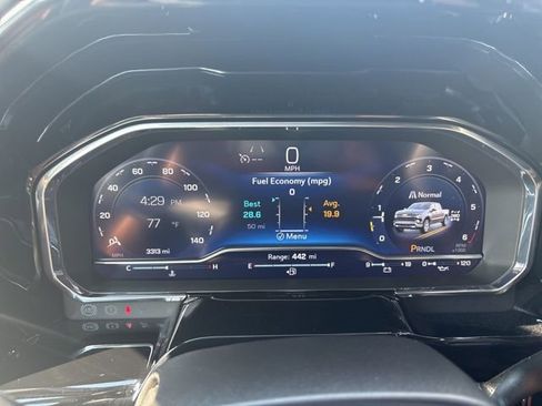 Used 2025 Chevrolet Silverado 1500 LT image 13