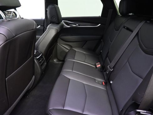 New 2025 Cadillac XT5 Sportv w/ Technology Package image 21