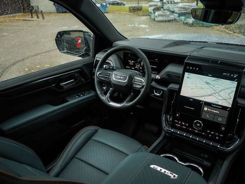 New 2026 GMC Yukon XL AT4 w/ AT4 Premium Package image 16