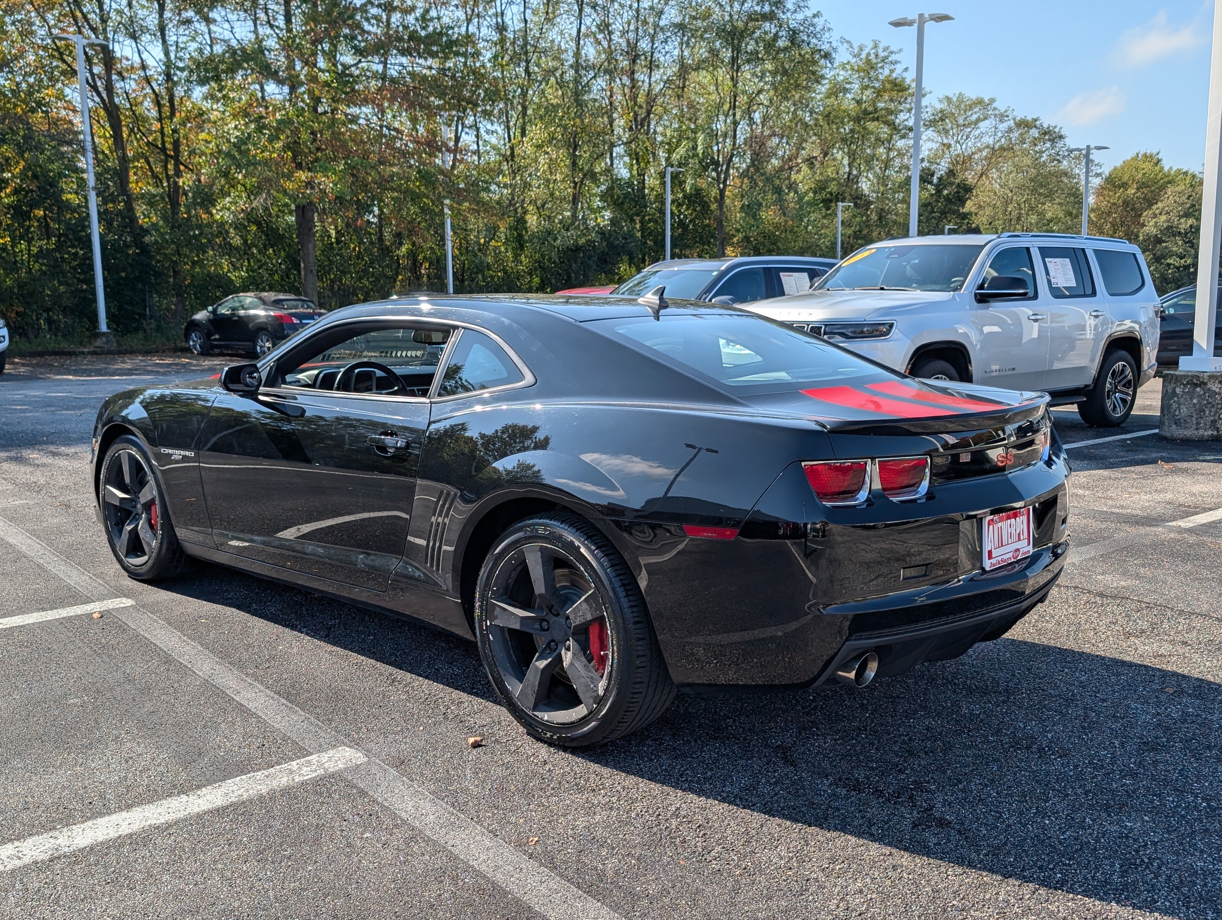 Used 2012 Chevrolet Camaro SS RWD image 5