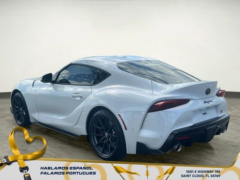 Used 2025 Toyota Supra Premium w/ Driver Assist Package image 4