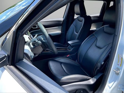 Certified 2025 Jeep Compass Limited AWD/4WD image 20