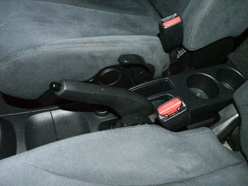 Used 2009 Nissan Versa 1.8 S w/ PWR Pkg image 39