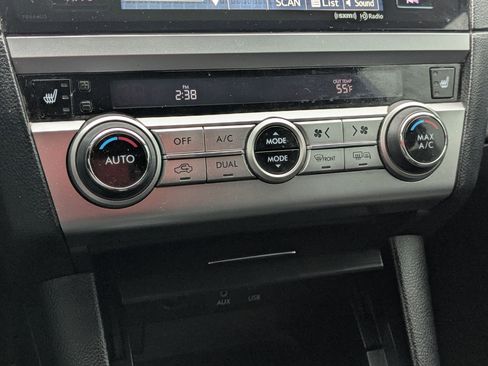 Used 2015 Subaru Outback 2.5i Limited image 22