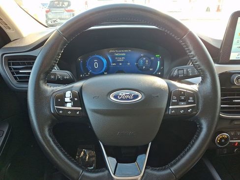 Certified 2020 Ford Escape SE Sport image 18