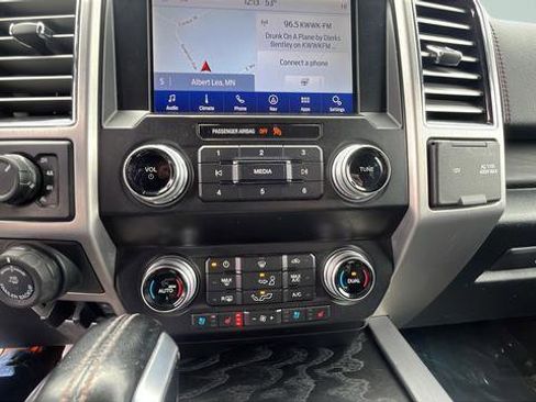 Used 2020 Ford F150 Platinum w/ Equipment Group 701A Luxury AWD/4WD image 16