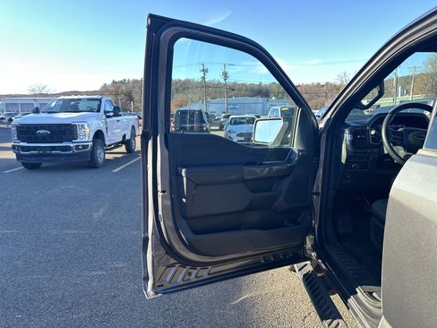 Used 2023 Ford F150 XLT w/ Equipment Group 302A High image 11