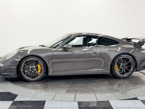 Used 2015 Porsche 911 GT3 RWD image 6