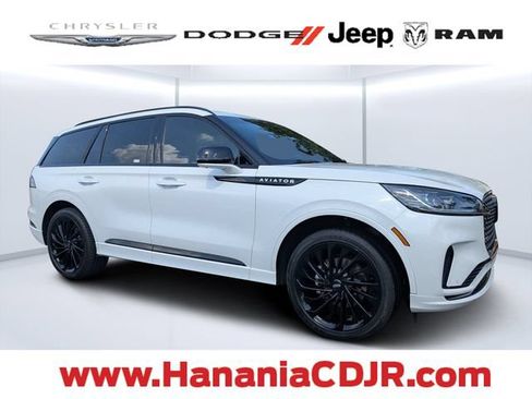 Used 2025 Lincoln Aviator Reserve w/ Equipment Group 201A AWD/4WD image 1