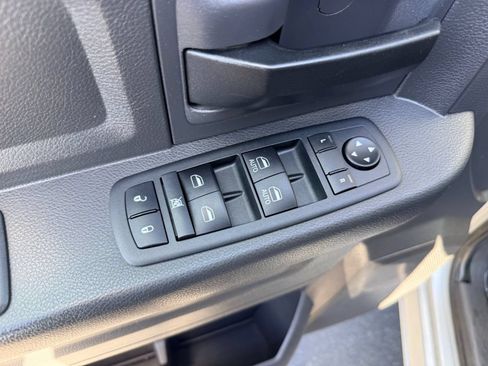 Used 2011 RAM 1500 ST w/ ST Popular Equipment Group AWD/4WD image 20