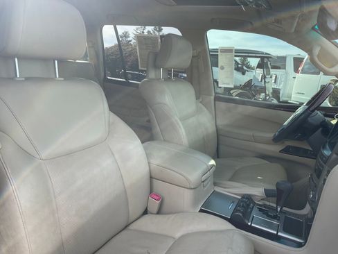 Used 2015 Lexus LX 570 570 image 30