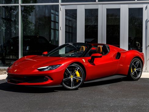 Used 2025 Ferrari 296 GTS image 5