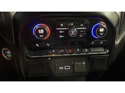 Used 2019 Chevrolet Silverado 1500 RST AWD/4WD image 14