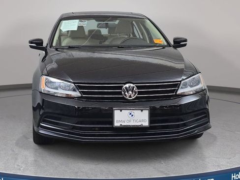 Used 2016 Volkswagen Jetta SE FWD image 3