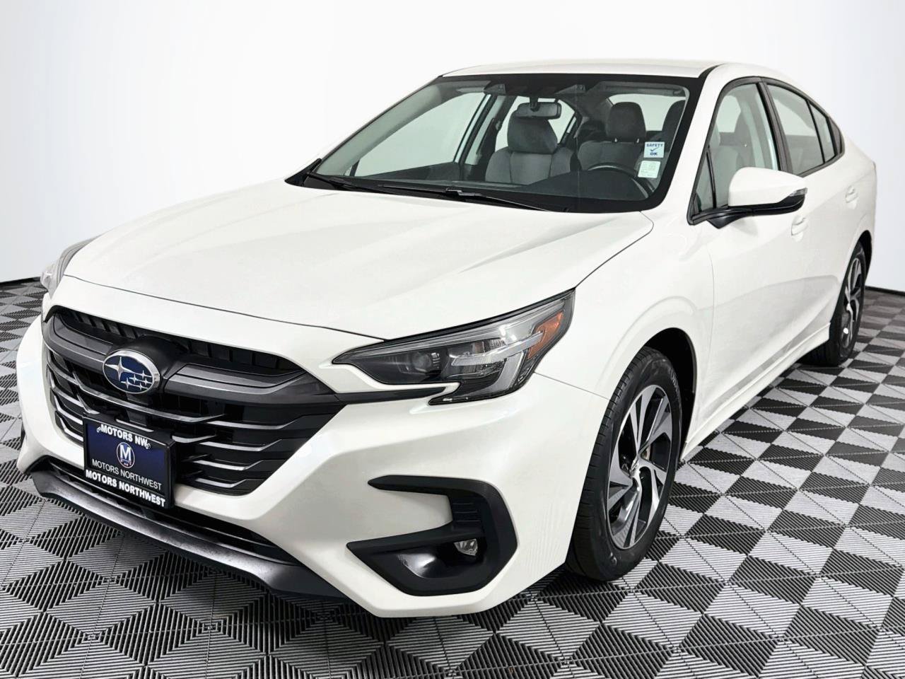 Used 2023 Subaru Legacy Premium AWD/4WD image 5