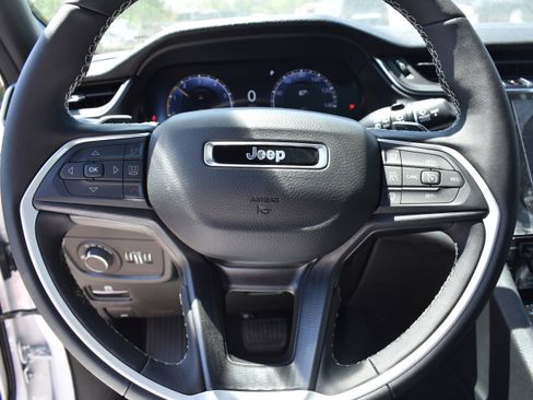 New 2026 Jeep Grand Cherokee Laredo X RWD image 13