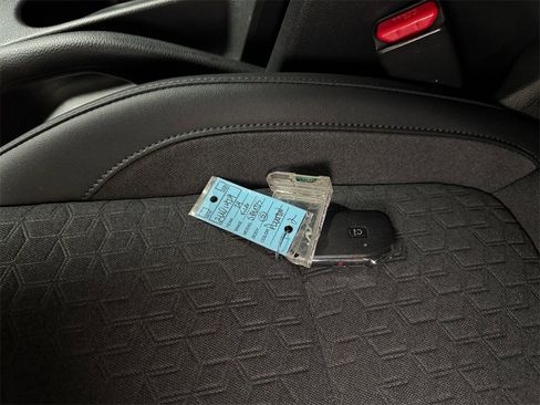 Certified 2024 Kia Seltos S image 32