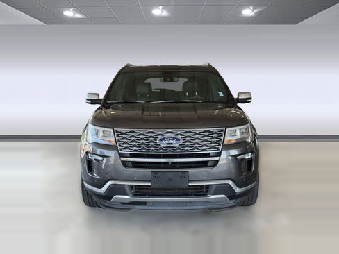 Used 2018 Ford Explorer Platinum AWD/4WD image 6