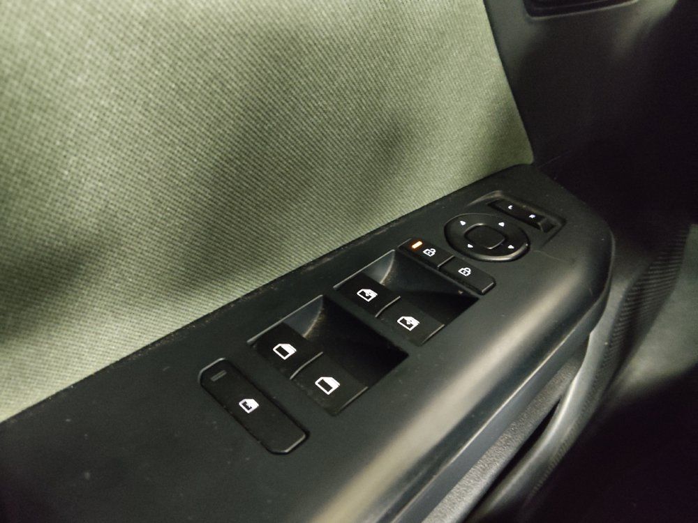 Used 2025 Kia K4 EX FWD image 27