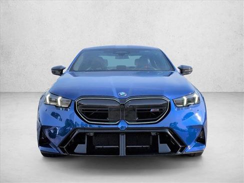 New 2026 BMW M5 image 6